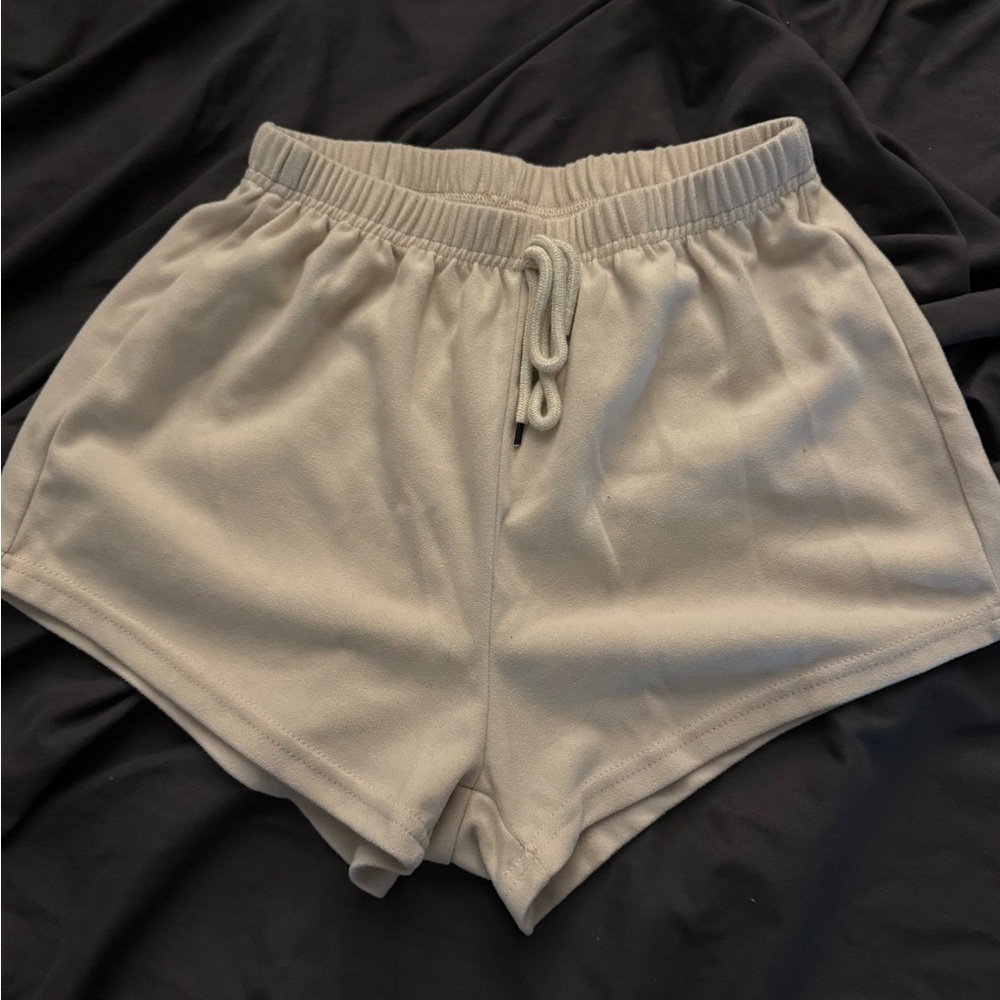 Women's Cream Shorts